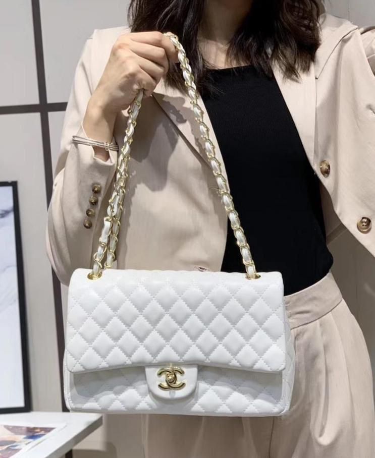 chanel ladies bag